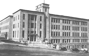 École supérieure de Sherbrooke. École supérieure de Sherbrooke.