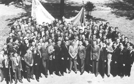 Groupe de jécistes Groupe de jécistes