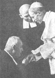 Supérieurs généraux des Frères des Écoles chrétiennes avec Pie XII (1946). Supérieurs généraux des Frères des Écoles chrétiennes avec Pie XII (1946).