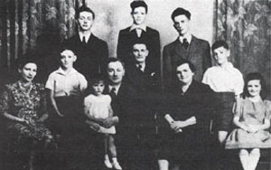 M. de Margerie et sa famille. M. de Margerie et sa famille.