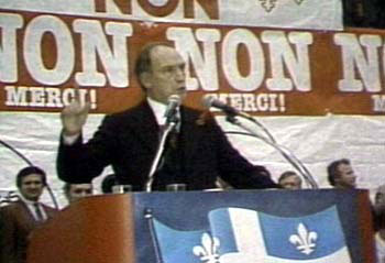 Trudeau pendant son discours à Montréal en mai 1980 Trudeau pendant son discours à Montréal en mai 1980